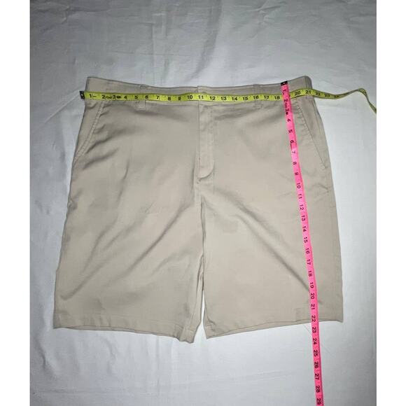 Men's Flat Front Shorts BCG Brand Size 40 Activewear Casual Dress Light Tan - Picture 7 of 7